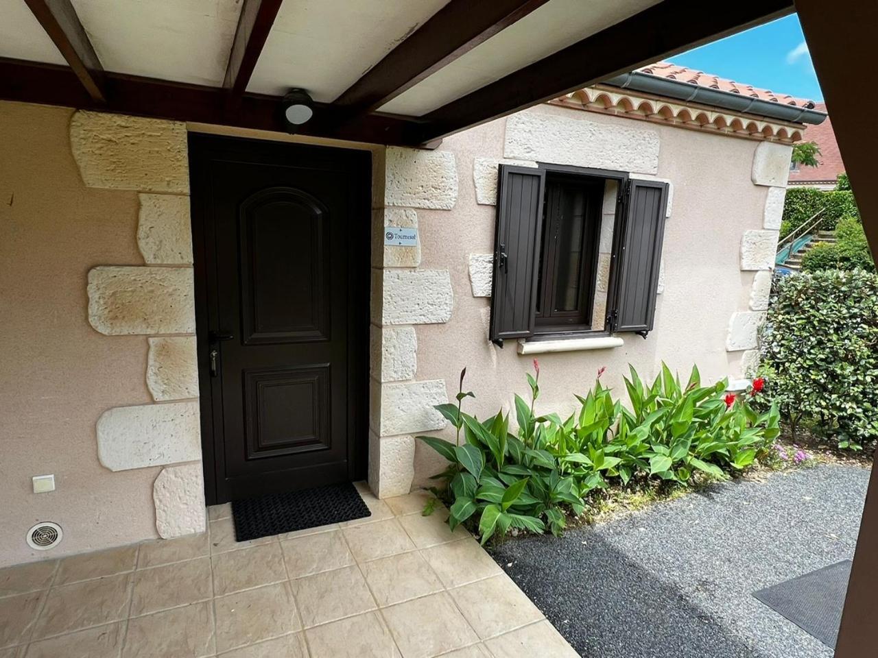Maison Hyacinthe Of Tournesol Geniet In Luxe Castelnaud La Chapelle Luaran gambar