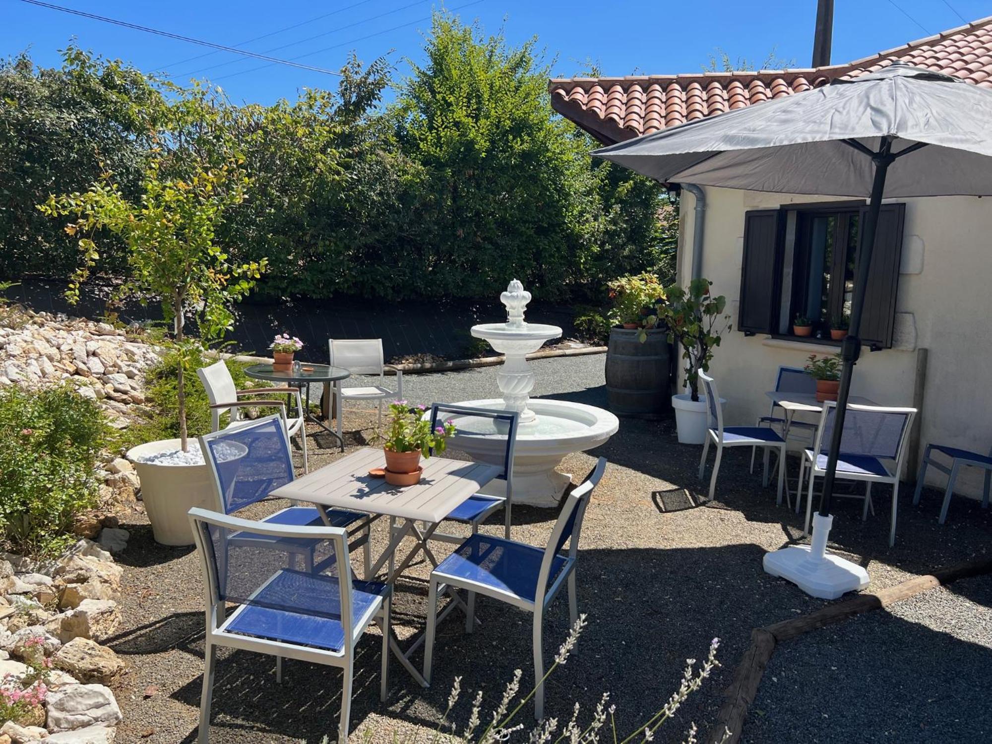 Maison Hyacinthe Of Tournesol Geniet In Luxe Castelnaud La Chapelle Luaran gambar